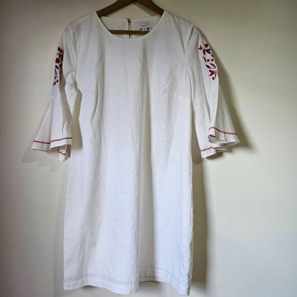 EUC MUDPIE WHITE EMBROIDERED BELL SLEEVES VINTAGE STYLE DRESS SIZE M - Picture 1 of 16